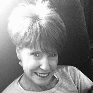 Meet your Posher, Leslie